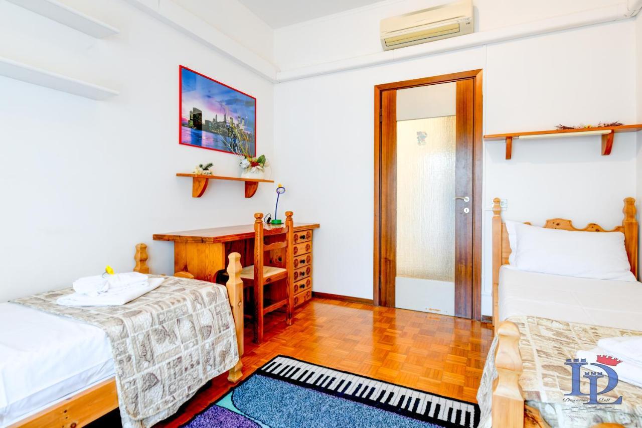 Desenzanoloft Official Partner Marriott Homes & Villas - The Sunflower Front Lake Desenzano del Garda Exteriör bild